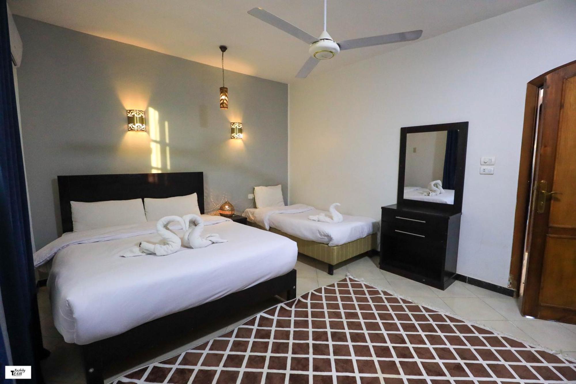 White House Apartments Luxor Esterno foto