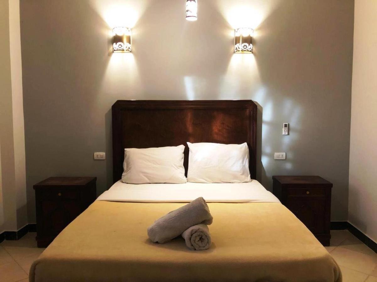 White House Apartments Luxor Esterno foto